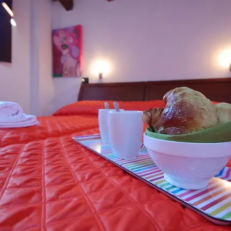 דירה 3-bedroom Lakefront Lakeview אקסריה