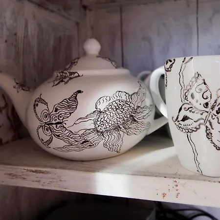 3-bedroom Lakefront Lakeview