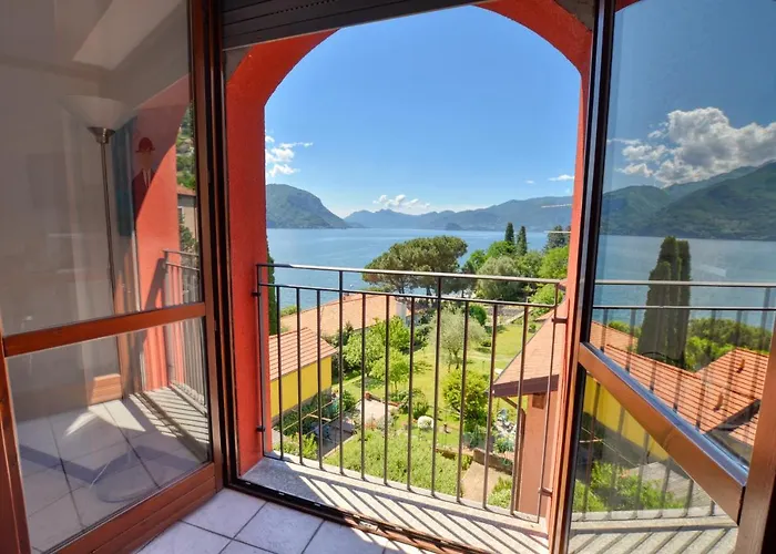 3-bedroom Lakefront Lakeview