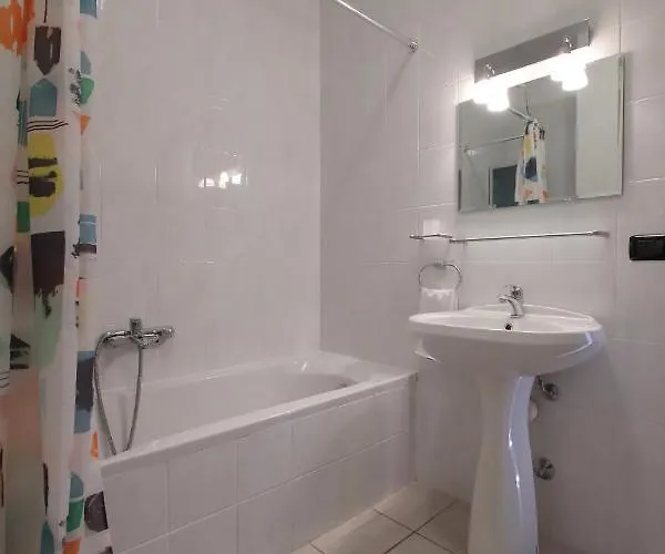 Apartman 3-bedroom Lakefront Lakeview